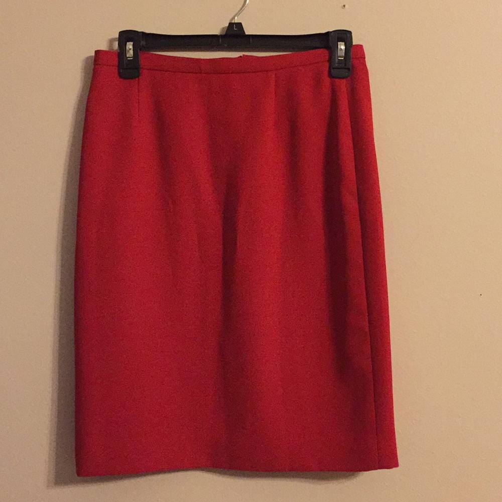 Moda international red pencil skirt 4